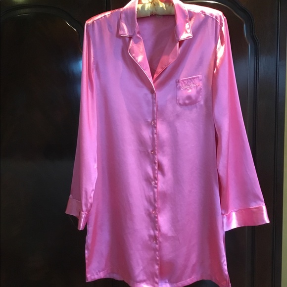 Other - Satin Silk Like T-Shirt Nightgown